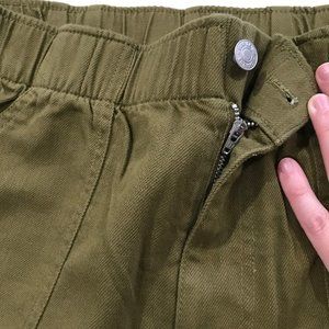 GAP Paperbag Waist Pants - Olive Green - Medium Tall - NWT